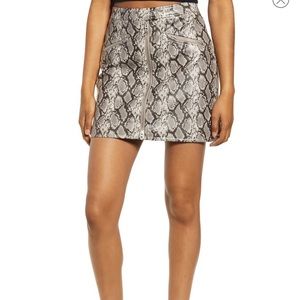 BlankNYC SnakeSkin Skirt NWT